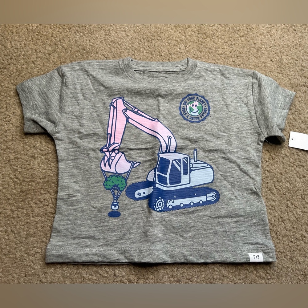 GAP Kids Gray T-Shirt with Excavator Earth Design 12-18 months